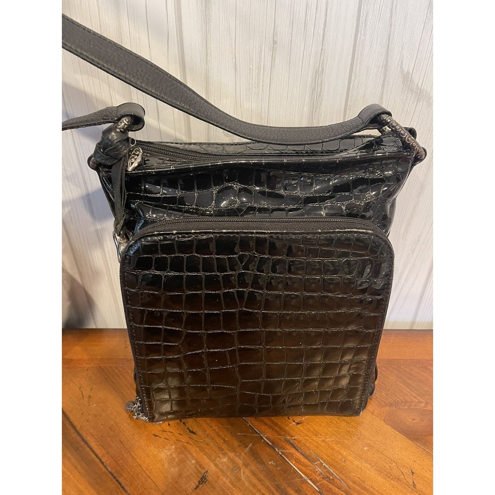 BRIGHTON Vintage 90's Black Shoulder Bag Purse Organizer pocket, Embossed Leathe